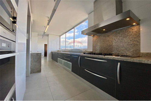 Exclusivo Depto. Triplex Vista Panorámica, Málaga