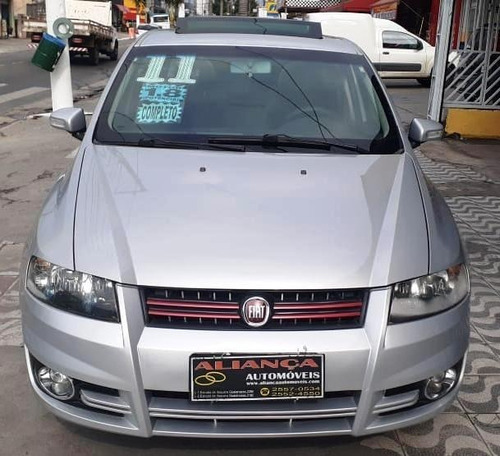 Stilo 1.8 8v Sporting Flex, Dualogic, 4p, 2011, Teto Solar
