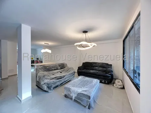 Bella Casa En Alto Prado