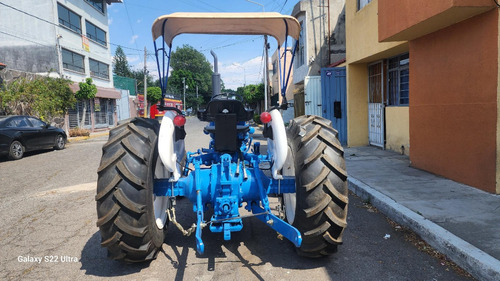 Tractor Agricola New Holland 4610 Exelente