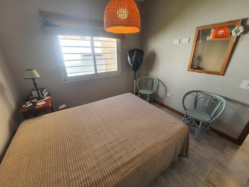 Casa De 3 Amb. + Casa De 2 Amb. - Zona Sur - Villa Gesell