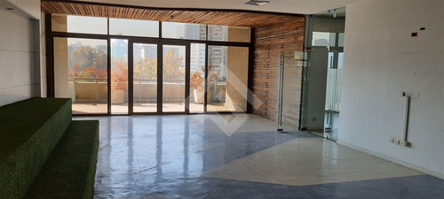 Oficina En Arriendo Con Financiamiento Para Habilitar.