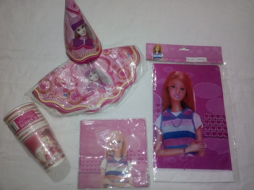 Imagen 1 de 1 de Manteleria Barbie Combo Fiesta Infantil Cumpleaños Cotillón