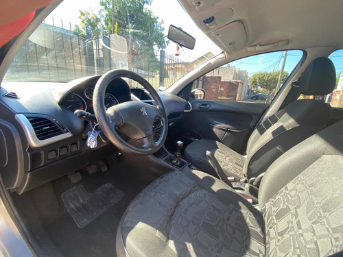 Peugeot 207 Compact Xs 1.4 2010