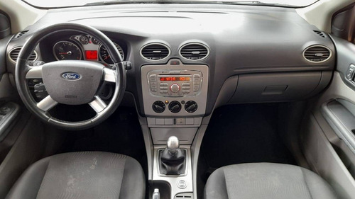 Ford Focus 2.0 Glx 16v Flex 4p Manual