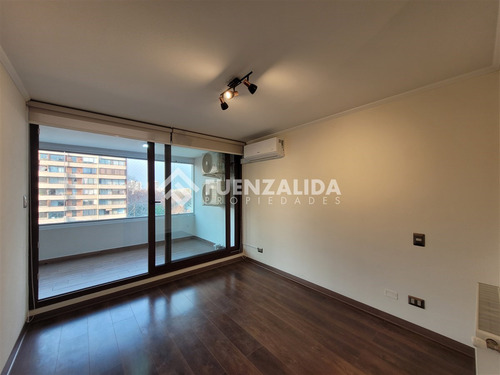 Departamento En Arriendo De 2 Dorm. En Providencia