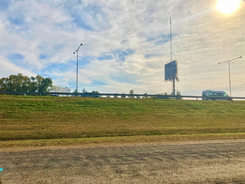 Imagen 5 de 10 de Venta Excepcional Fracción Sobre Panamericana, Km 46 - Pilar