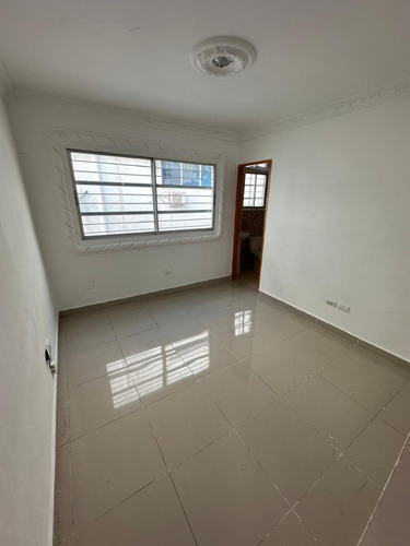 Apartamento En Venta 4to Nivel Don Honorio