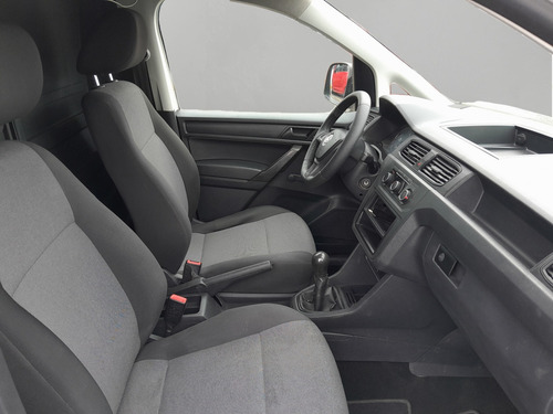 Volkswagen Caddy 1.6 Pasajeros Mt
