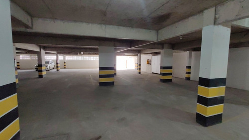 Vendo Excelente Apartamento No Góes Calmon - 3425