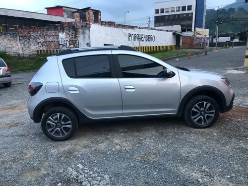 Renault Stepway 1.6 Dynamique / Intens Automática
