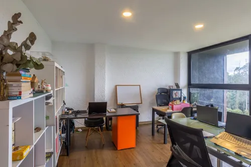 Casa En Venta En Vía Principal De Santa Elena. Cod V15184