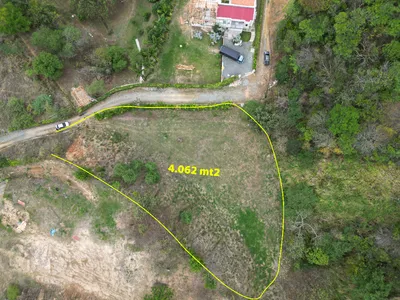 Lote y casalote en venta
