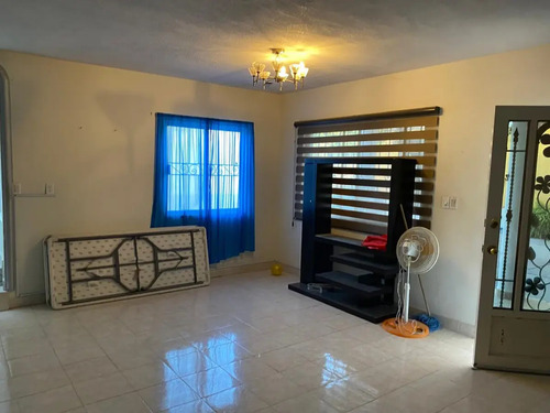 Casa En Venta En Villa Jardín, Lerdo, Durango