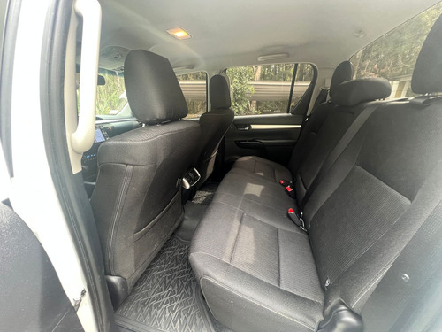 Toyota Hilux Pick-up 2.8 Cd Srv 204cv 4x4 At