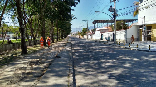 Imagem 8 de 10 de Loja Para Alugar Na Avenida Manuel Caldeira De Alvarenga, Campo Grande, Rio De Janeiro - Rj - Liv-1550