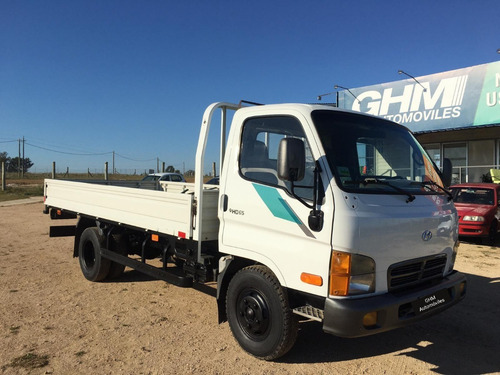 Hyundai Hd65