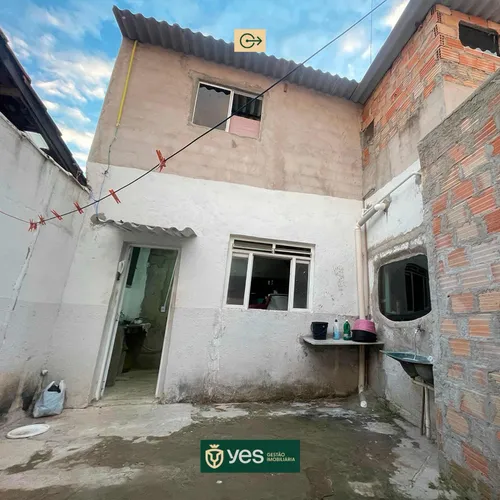 Casa De Esquina Com Comércio + Kitnet De Dois Andares