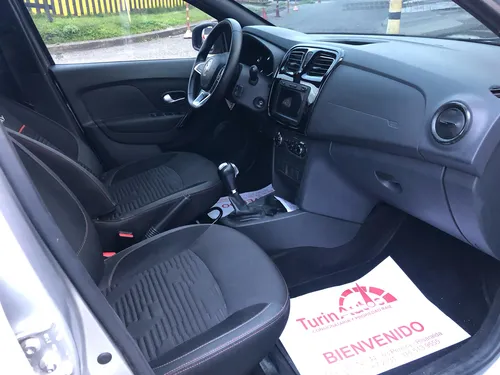 Renault Stepway 1.6 Dynamique / Intens Automática
