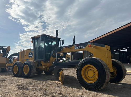 Motoconformadora John Deere 772gp Ripper Trasero