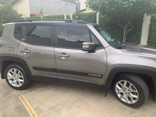 Imagem 4 de 10 de Jeep Renegade 2017 1.8 Longitude Flex Aut. 5p