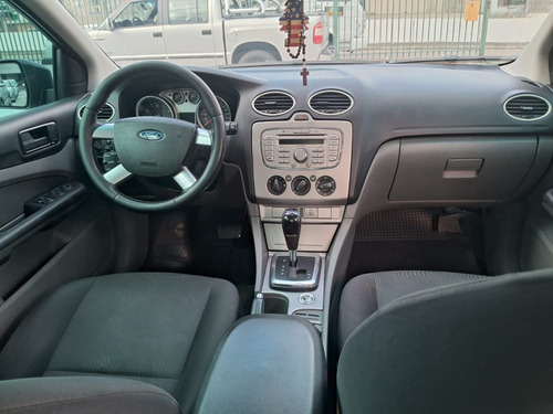 Ford Focus 2.0 GLX 16V FLEX 4P AUTOMÁTICO