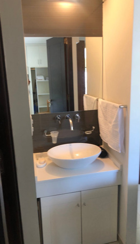 Imagen 7 de 11 de Hermoso Departamento De 2 Ambientes, Cochera Propia, Churrasquera Uso Común