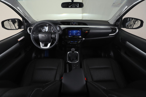 Toyota Hilux Pick-up 2.8 Cd Srv 204cv 4x4 Cr7