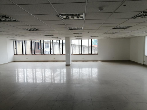 Imagen 4 de 17 de Oficina En Arriendo En Bogotá Chapinero Central. Cod 1029034