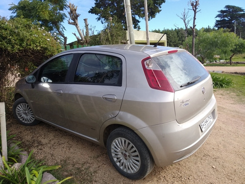 Fiat Punto 1.4 Attractive 2012