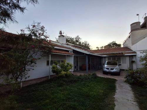 Venta Casa En Calle 9 De Julio Capital - Mendoza