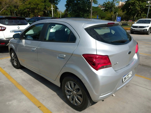 Chevrolet Onix 2020 1.0 Joy Black Edition 5p