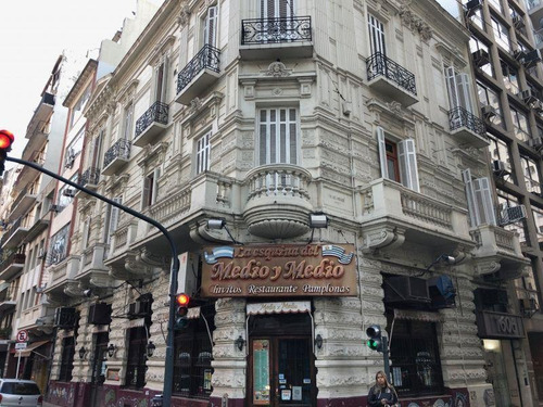 Imagen 3 de 14 de Gran Local En Venta - Congreso - Esquina Peron Y Montevideo