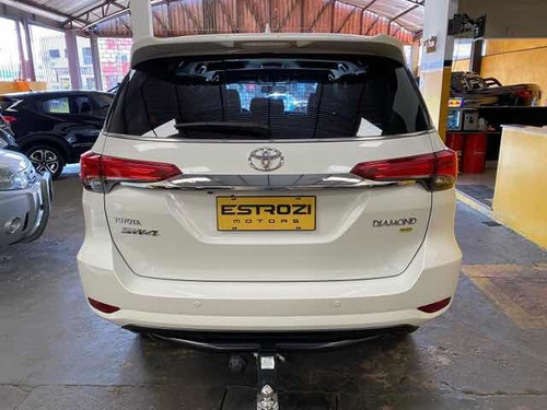 Imagem 5 de 9 de Toyota Sw4 2020 2.8 Tdi Srx Diamond 7l 4x4 Aut. 5p