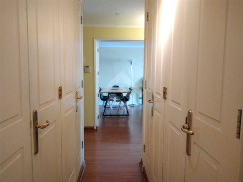 Venta, Departamento, Las Condes, Sector Metro Colón
