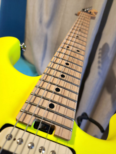 Charvel San Dimas Pro Mod Style 1 Dk24 Ibanez Prestige Rg Diestro Amarillo Maple (Usado)