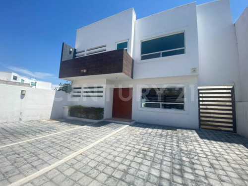 Casa En Venta En Real De Juriquilla, Juriquilla, Querétaro