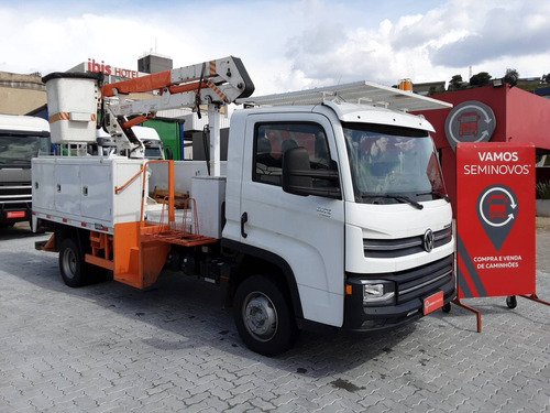   Volkswagen 9.170 Delivery 2p 2020