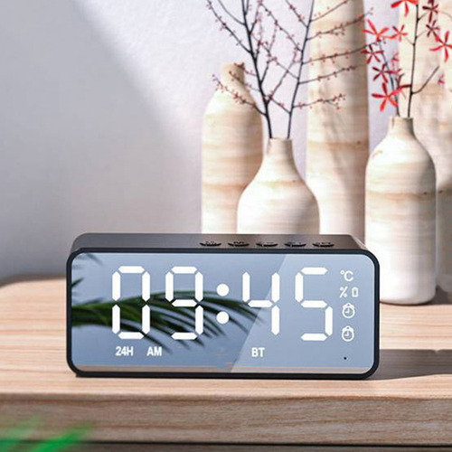 Altavoz Bluetooth Multifuncional Portátil Con Radio Fm
