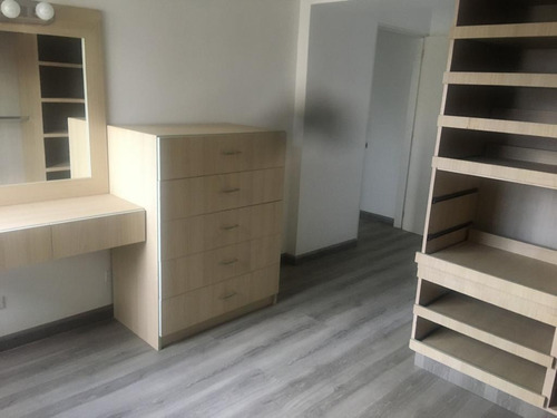 Imagen 10 de 13 de Vendo Apartamento 140m2 4h/3b/2p Los Naranjos 4849