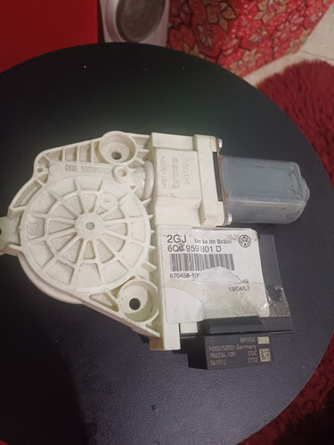 Motor Vidro Eletrico Polo Diant Direito 6q0 959 801 D