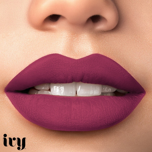 Labial Longwear Matte Lipstick Ivy Chic Night