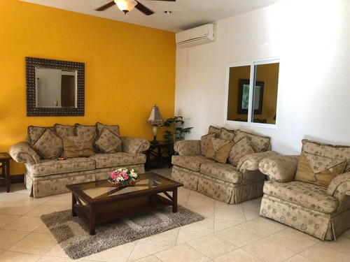 Imagen 5 de 12 de Gran Departamento En Renta Ubicado En Porto Fino, Marina Vallarta