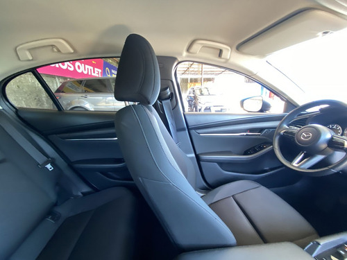 Mazda 3 2024