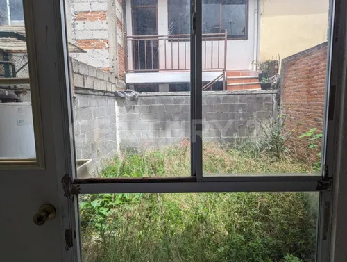 Casa En Venta En Galaxia La Laguna, Cerca De Bulevar Carmelitas.