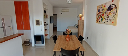 Imagen 5 de 8 de Moderno Departamento C/cochera Y Balcon / Parrilla (taba 2)