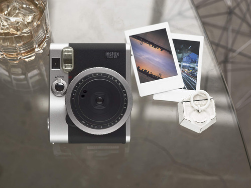 Cámara De Película Instantánea Fujifilm Instax Mini 90 Neo C