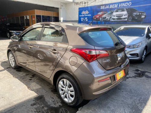 Imagem 6 de 13 de Hyundai Hb20 1.0 Confort - Baixa Km! Único Dono!