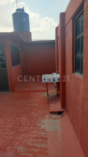 Casa Amplia En Excelente Ubicación, Ideal Para Negocio Y Vivienda