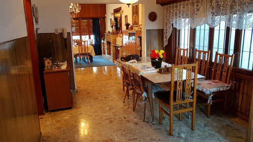Excelente Casa En Venta 4 Ambientes En Longchamps